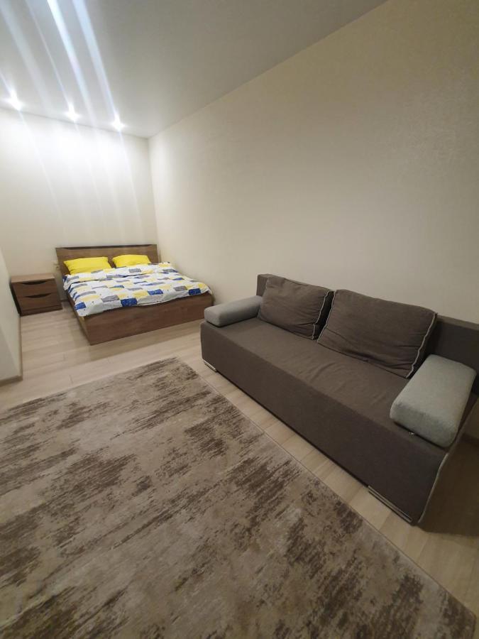 Квартира В Новобудові Apartment Lutsk Luaran gambar